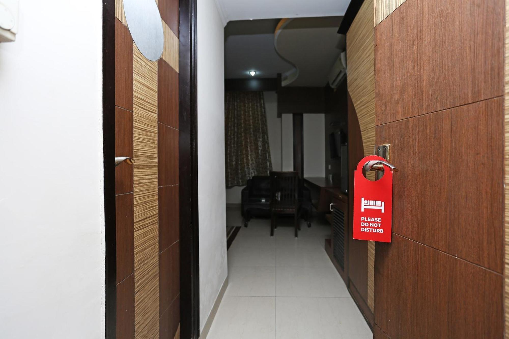 Hotel O Mukut Regency Ghaziabád Exteriér fotografie