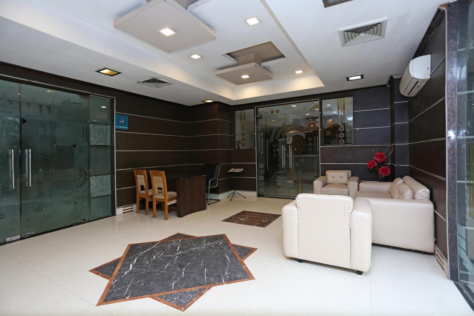 Hotel O Mukut Regency Ghaziabád Exteriér fotografie